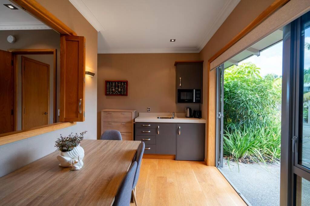 Ferienwohnung Luxury Country Retreat Cooks Beach Exterior foto